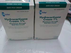 lot 89 image: 2 Boxes 144 packets each Hydro Cort...