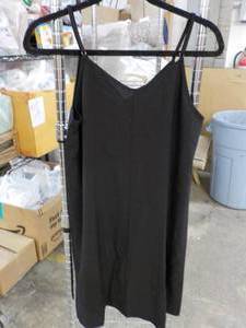 lot 104 image: Alva Q Womens Sundress size S...