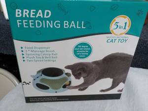 lot 123 image: Bread Feeding Ball Cat Toy...