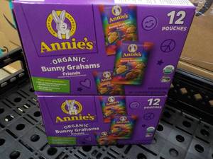 lot 171 image: 2 boxes 12 Pouches each Annies Org...