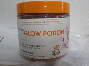 lot 178 image: Genius Glow Potion Anti-Aging Acai ...