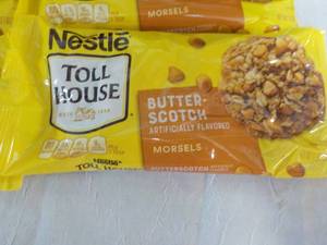 lot 258 image: 4 bags Nestle 11 oz Butterscotch Mo...