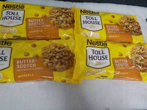 lot 260 image: 4 bags Nestle 11 oz Butterscotch Mo...