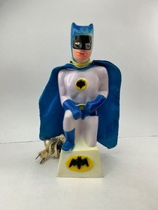 lot 74 image: 1966 Vintage Batman Night Light