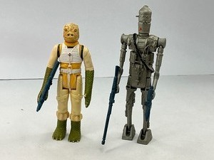 lot 87 image: 1980 Star Wars IG-88 & Bossk with Weapons