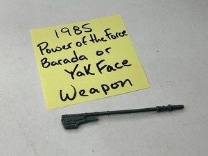 lot 68 image: 1985 Star Wars Power of the Force Barada or Yak Face Weapon
