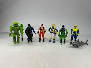 lot 79 image: 1990s G.I. Joe Action Figure Lot