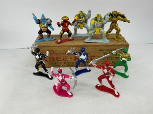lot 159 image: Power Rangers PVC Lot