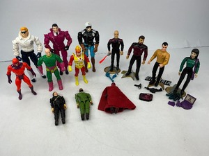 lot 184 image: Misc. Action Figure Lot
