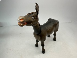 lot 214 image: Antique Schoenhut Humpty Dumpty Circus Donkey