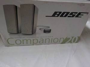 lot 50 image: BOSE Companion 20 Speaker System...