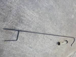 lot 48 image: Shephards Hook and Bird Feeder 8 f...
