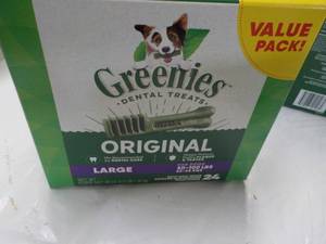lot 117 image: Greenies Dog Dental Treats- value p...