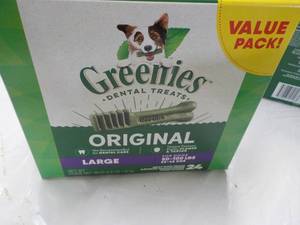 lot 118 image: Greenies Dog Dental Treats- value p...