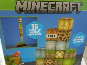 lot 142 image: Minecraft Block Building Light...