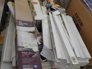 lot 242 image: Pallet of Overstock Blinds, Tile an...