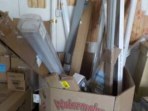 lot 245 image: pallet of Overstock - see all pictu...