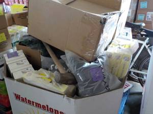 lot 246 image: Pallet of Unclaimed from Previous A...