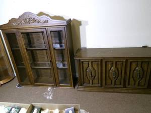 lot 168 image: Dinning room hutch 49.5 x 16.5 x  ...