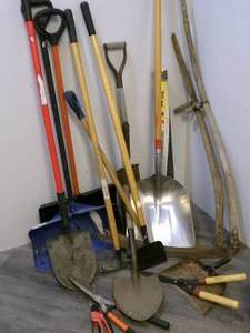 lot 179 image: Misc. lot of garden tools and all k...