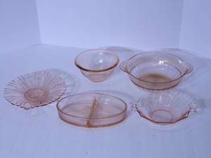 lot 127 image: Pink Depression glassware...