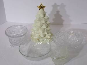 lot 78 image: Partylite Christmas and Cystal...