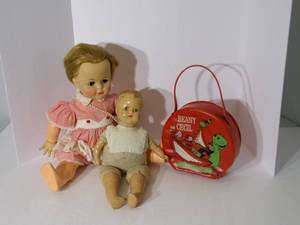lot 87 image: Beany and Cecil VIntage Carry and a...