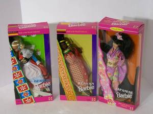 lot 89 image: World Collection Barbie Dolls...