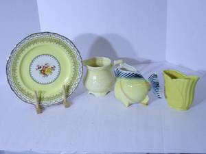 lot 107 image: Steubenville plate and USA pottery ...