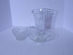 lot 113 image: Crystal glassware (rack not include...