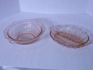 lot 120 image: Pink Depression glassware...
