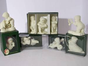 lot 45 image: Lot of Snow Babies...