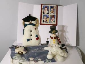 lot 64 image: A lot of Christmas...
