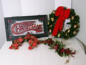 lot 71 image: Christmas Wreath and Framed Art Gal...