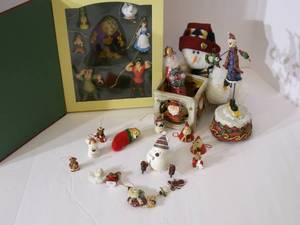 lot 15 image: Collectable beauty and the beast or...