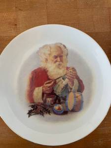 lot 40 image: Collection of Holiday Plates and Glassware with Christmas Theme