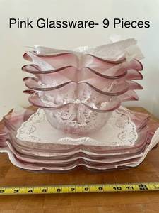 lot 53 image: Set of 9 Pink Floral Glassware Pieces