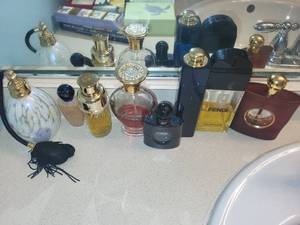 lot 95 image: Collection of 8 Vintage and Designer Perfume Bottles