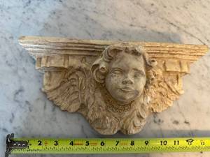 lot 110 image: Vintage Carved Cherub Wall Plaque