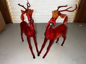 lot 162 image: Set of 2 Vintage Red Celluloid Reindeer Christmas Decor
