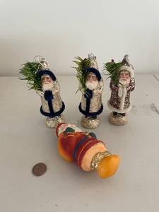lot 191 image: Vintage Santa Ornament with 3 Feather Tree Santa Figures