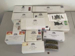 lot 234 image: Heritage Village Collection - 18 Piece Lot with 2 Boxes Holiday Decor