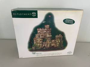lot 237 image: Department 56 Dickens Historical Landmark Series Windsor Castle