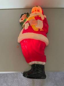 lot 306 image: Vintage Santa Claus Lighted Christmas Decoration