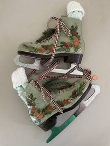 lot 381 image: Decorative Hand-Painted Ice Skates with Christmas Theme