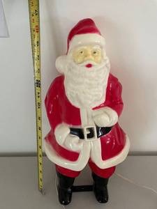 lot 385 image: Vintage Santa Claus Blow Mold Light-Up Decoration