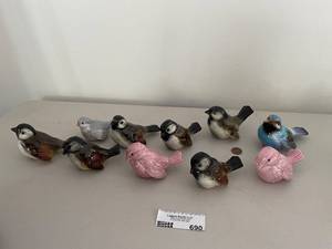 lot 690 image: Set of 10 Goebel Ceramic Bird Figurines