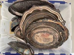 lot 703 image: Collection of Silver-Plated Trays and Bowls with Intricate Designs