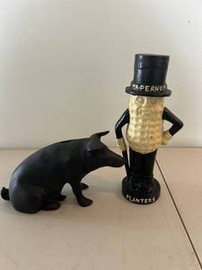 lot 735 image: Pair of Vintage Cast Iron Mr. Peanut and Pig Banks
