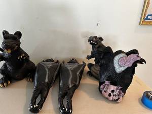 lot 756 image: Set of 5 Halloween Animal Decorations Rat, Bats, Vulture & Monster